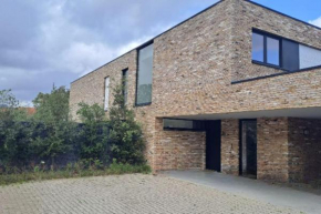 Modern spatious house near Bruges